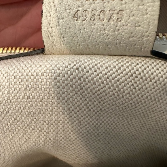 Gucci GG Supreme Flore - Picture 14 of 16